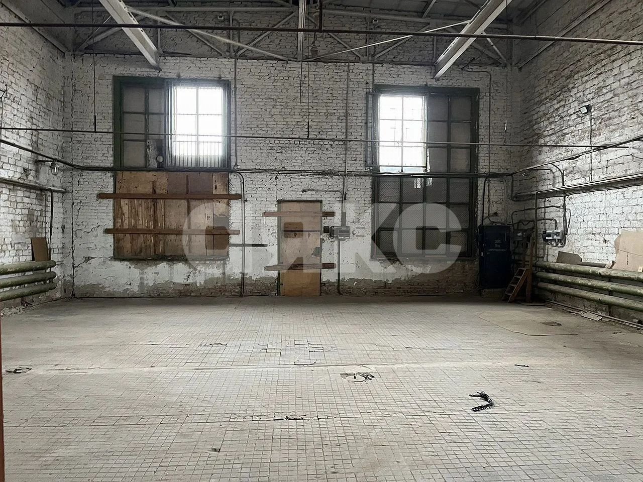 Фото №4: Коммерция 574 м² - Ростов-на-Дону, Октябрьский, ул. Нансена, 77/2