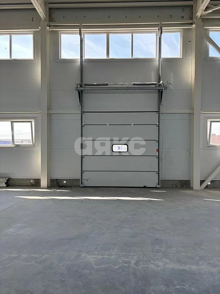 Фото №4: Коммерция 1400 м² - Батайск, ул. 1-й Пятилетки, 20