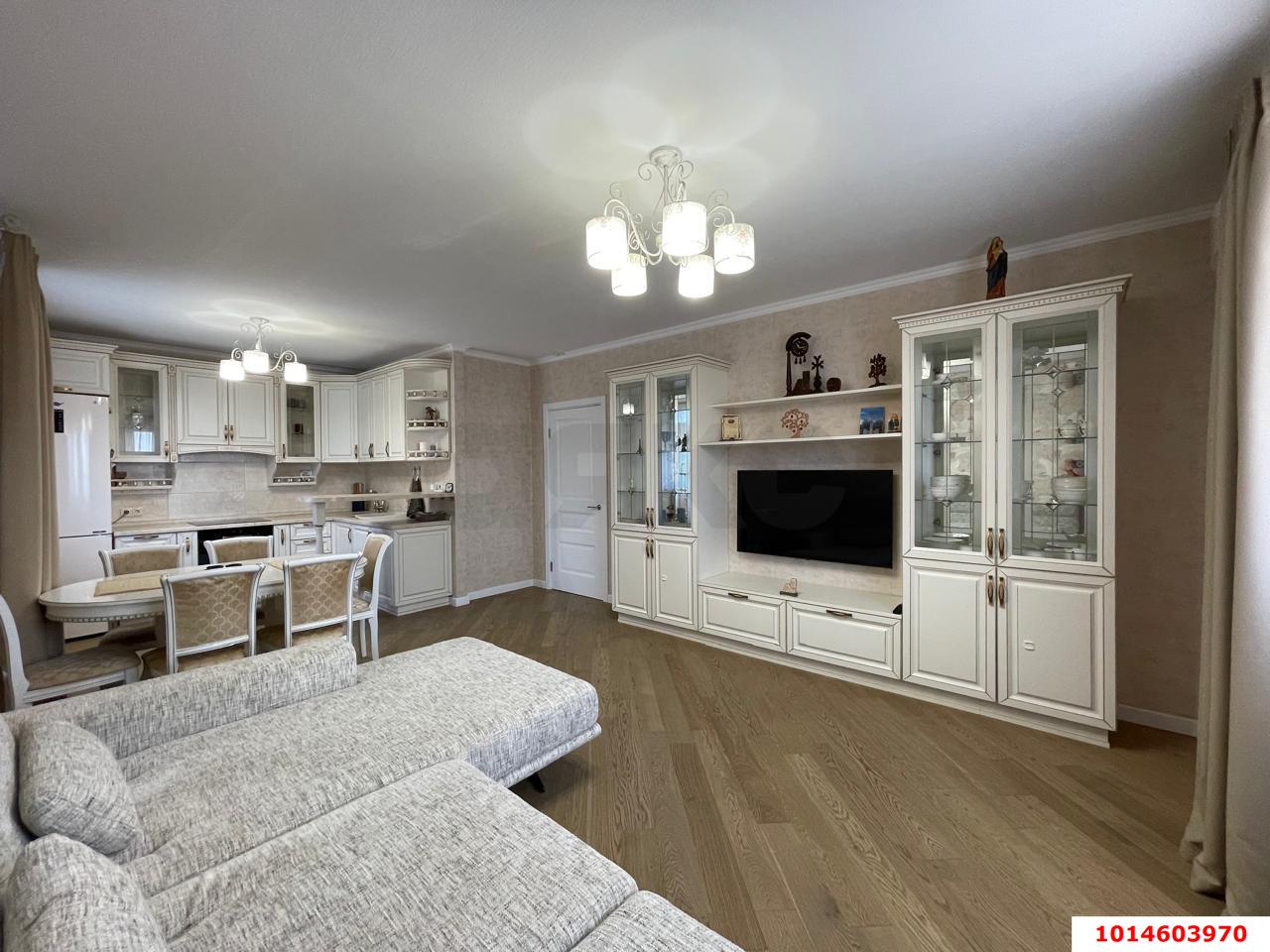 Фото №1: 2-комнатная квартира 57 м² - Краснодар, жилой комплекс Спортивная Деревня, ул. Западный Обход, 42/4