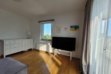 Фото №3: 3-комнатная квартира 90 м² - Краснодар, мкр. Камвольно-суконный Комбинат, ул. Онежская, 1