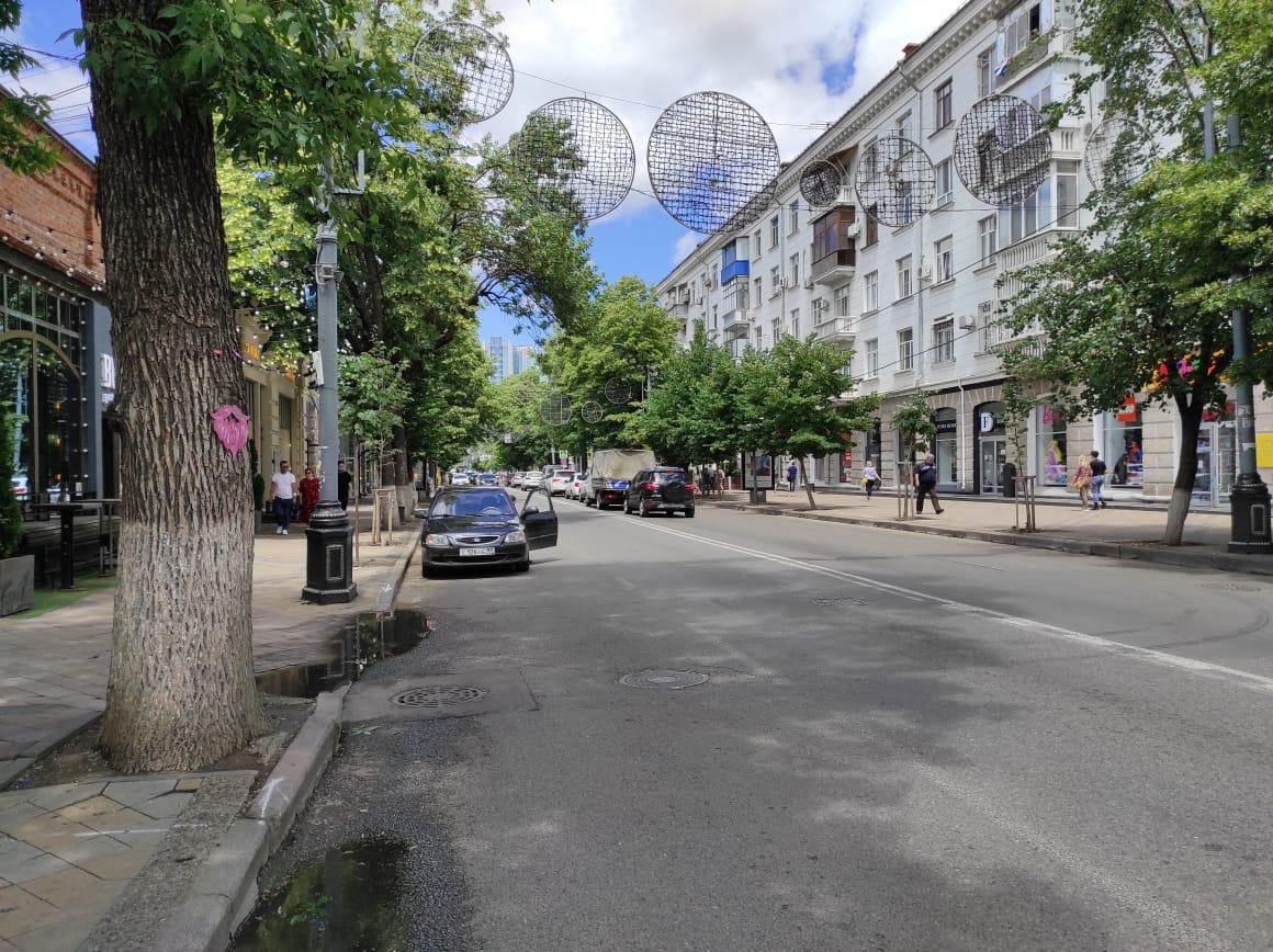 Фото №3: Коммерция 100 м² - Краснодар, Центральный внутригородской округ, мкр. Центральный, ул. Красная, 76