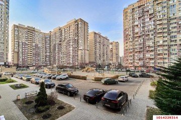 Фото №1: Гараж - Краснодар, мкр. жилой комплекс Симфония, ул. Российская, 72/2