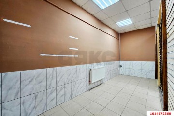 Фото №4: Торговое помещение 38 м² - Краснодар, мкр. ЖК Панорама, ул. Восточно-Кругликовская, 22/3