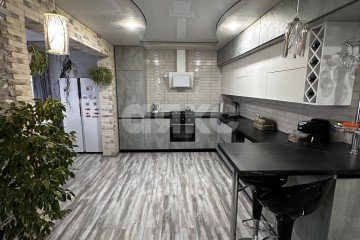 Фото №3: Дом 220 м² - Кучугуры, ул. Ленина, 26