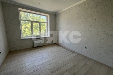 Фото №2: 2-комнатная квартира 77 м² - Армавир, мкр. Родина, ул. Советской Армии, 33