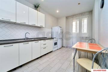 Фото №1: 1-комнатная квартира 43 м² - Краснодар, мкр. жилой комплекс Дружный, ул. Адмирала Серебрякова, 3к2