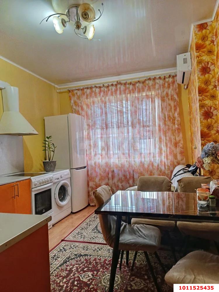 Фото №1: 1-комнатная квартира 38 м² - Краснодар, Музыкальный, Прикубанский внутригородской округ, мкр. Завод Радиоизмерительных Приборов, ул. имени Мусоргского М.П., 11