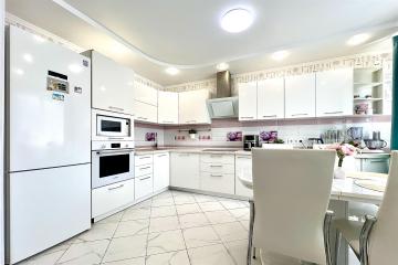 Фото №2: 2-комнатная квартира 60 м² - Краснодар, мкр. жилой комплекс Инсити, ул. Евгении Жигуленко, 11/2