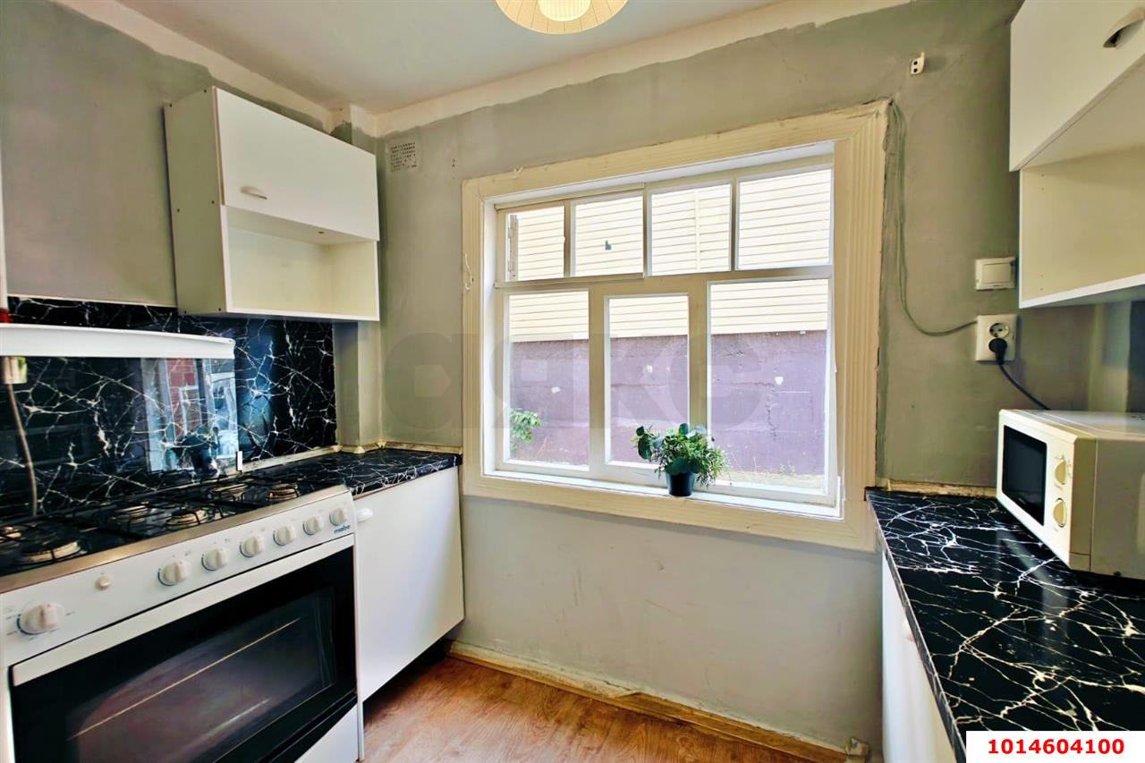 Фото №11: Дом 100 м² + 3 сот. - Краснодар, Центральный, ул. Длинная, 165