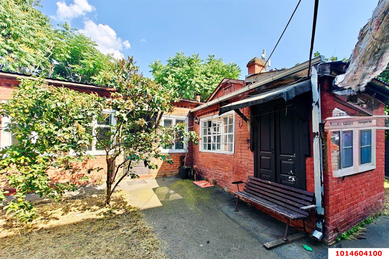 Фото №6: Дом 100 м² + 3 сот. - Краснодар, Центральный, ул. Длинная, 165