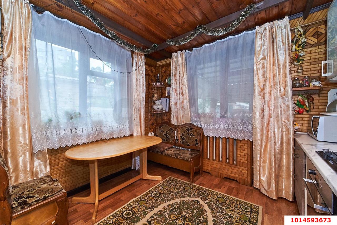 Фото №13: Дом 82 м² + 1 сот. - Краснодар, Центральный внутригородской округ, мкр. Центральный, ул. Митрофана Седина, 46