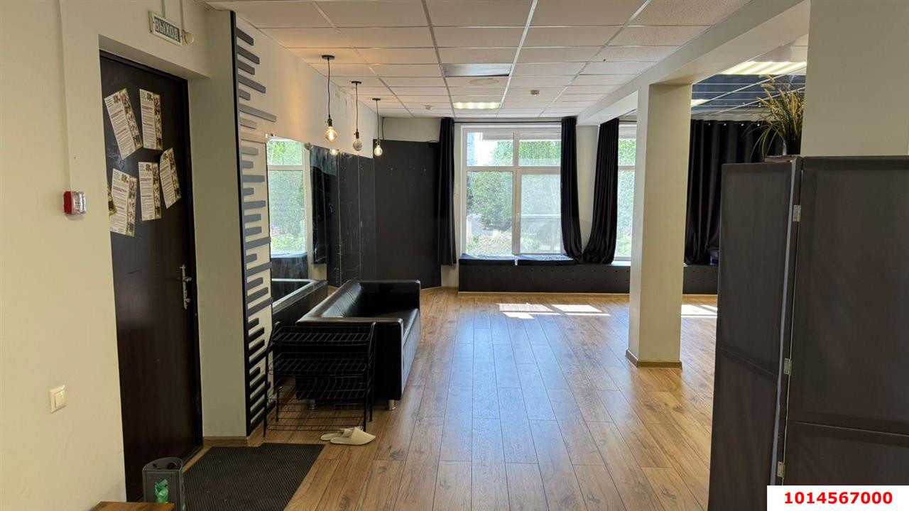 Фото №10: Торговое помещение 95 м² - Краснодар, Солнечный, ул. Архитектора Ишунина, 6