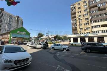 Фото №1: Гараж - Краснодар, мкр. жилой комплекс Симфония, ул. Российская, 74к2