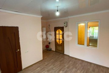 Фото №2: 3-комнатная квартира 45 м² - Майкоп, р. Западный, ул. Короленко, 80