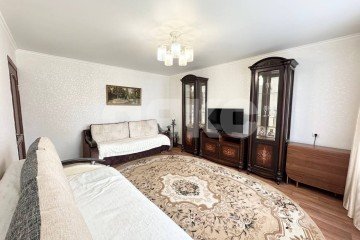 Фото №2: 3-комнатная квартира 60 м² - Нижнекамск, мкр. 9-й, ул. Чабьинская, 5А