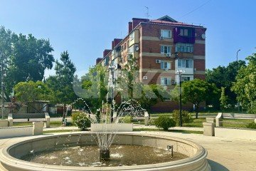 Фото №1: 3-комнатная квартира 66 м² - Темрюк, ул. Ленина, 90