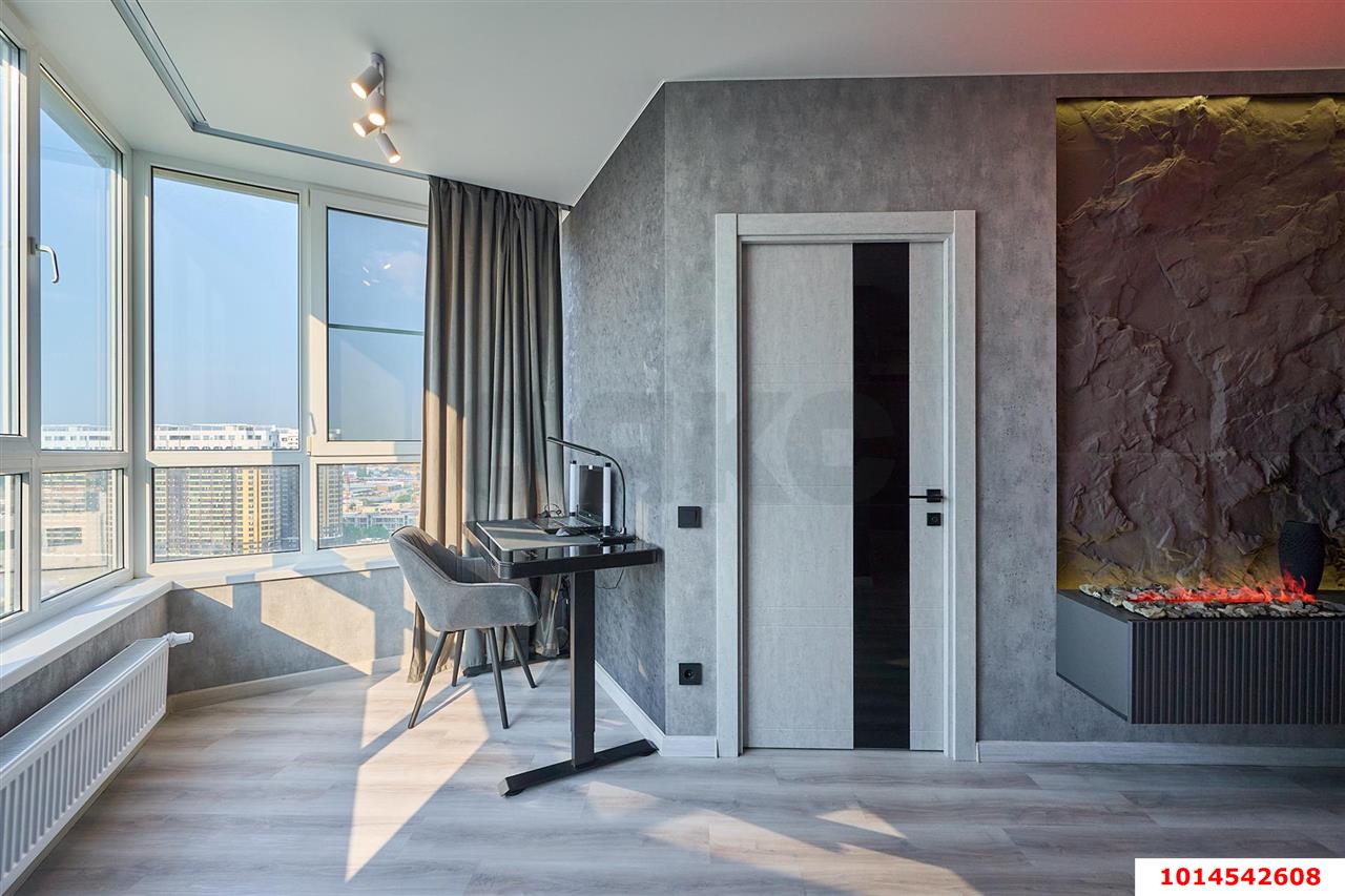 Фото №2: 3-комнатная квартира 80 м² - Краснодар, жилой комплекс Элегант, ул. Старокубанская, 131/1