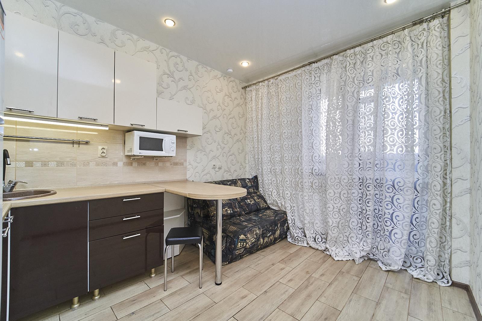 Фото №1: 1-комнатная квартира 39 м² - Краснодар, Прикубанский внутригородской округ, Россинского, мкр. жилой комплекс Дружный, ул. Адмирала Серебрякова, 3к1