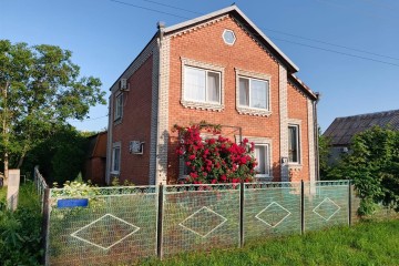 Фото №1: Дом 187 м² - Динская, ул. Суворова, 11