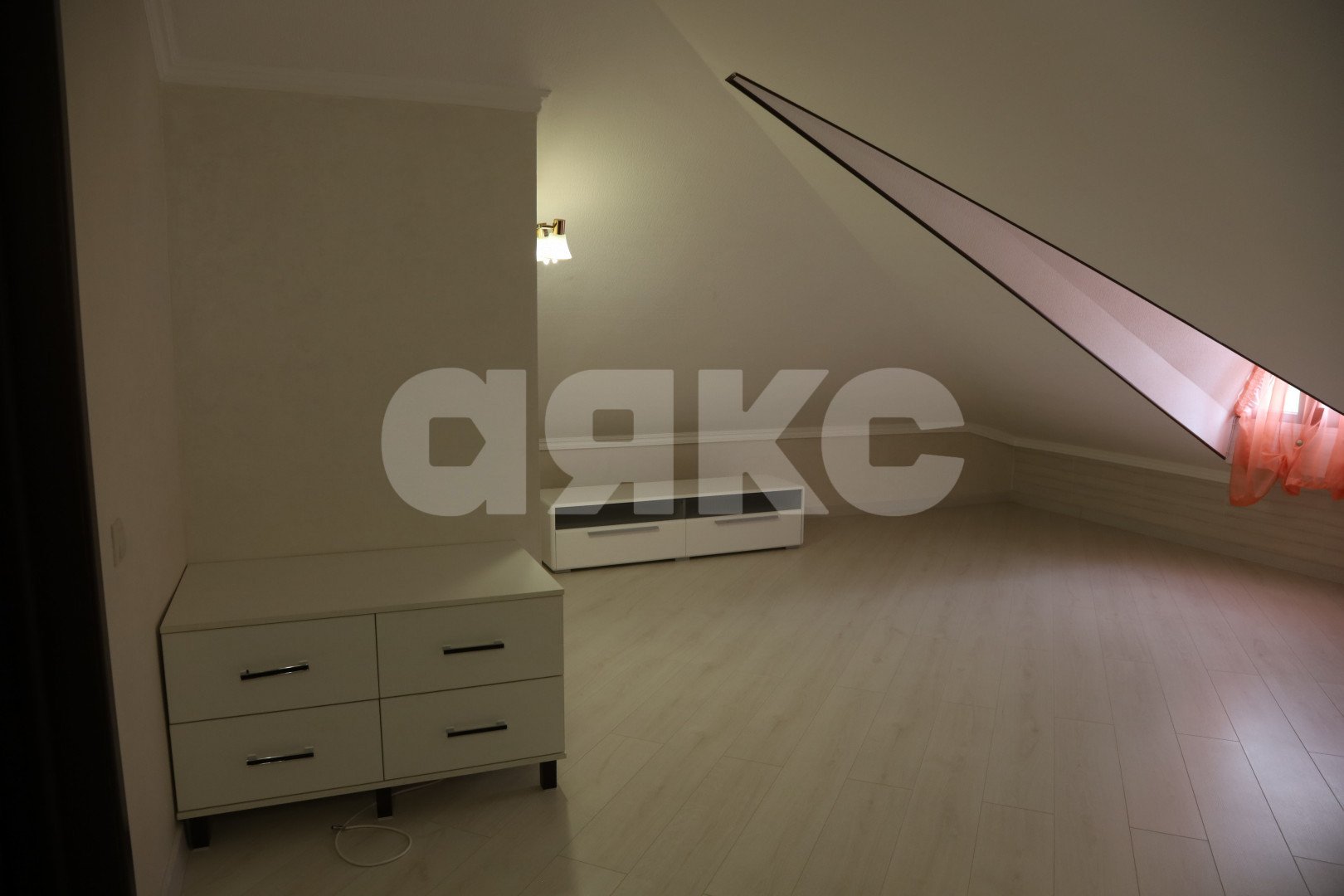 Фото №26: 4-комнатная квартира 212 м² - Геленджик, ул. Ходенко, 54А