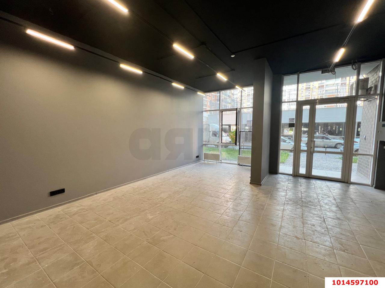 Фото №5: Коммерция 40 м² - Краснодар, Прикубанский внутригородской округ, Россинского, мкр. жилой комплекс Дружный-2, б-р Адмиралтейский, 3к1