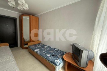 Фото №4: Комната 10 м² - Нижнекамск, мкр. квартал СУЗ, ул. 30 лет Победы, 7
