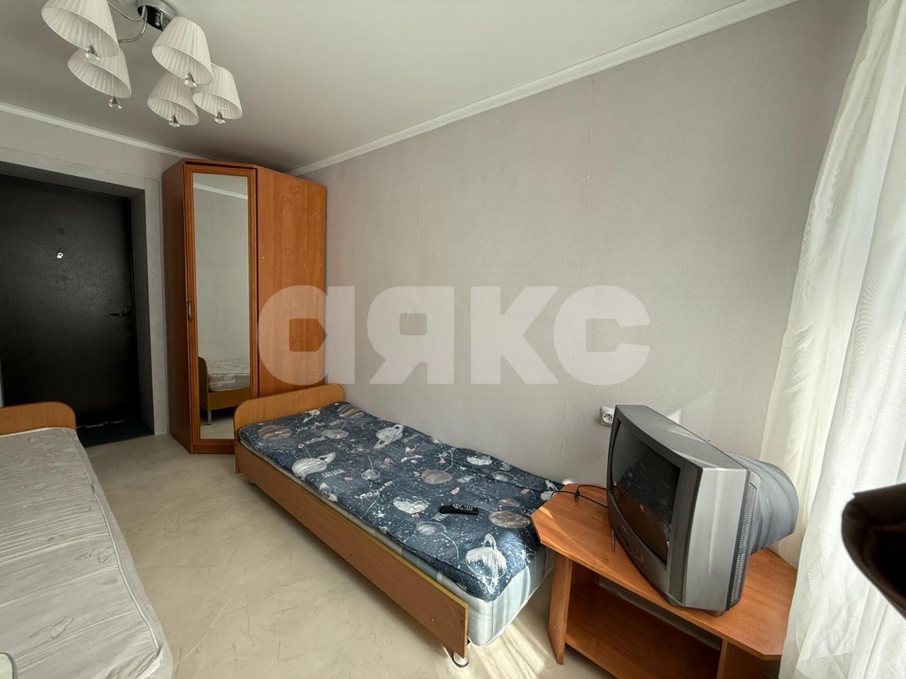 Фото №4: Комната 10 м² - Нижнекамск, квартал СУЗ, ул. 30 лет Победы, 7