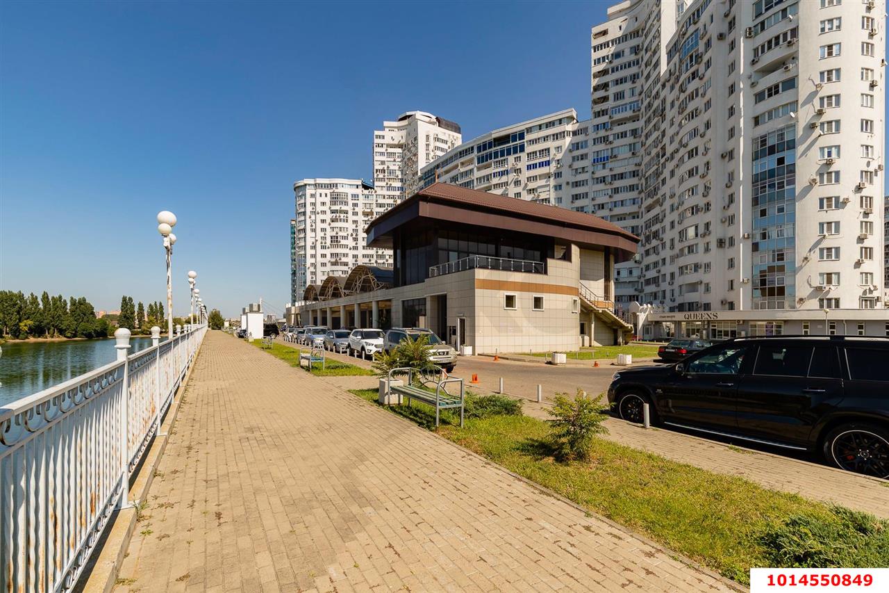 Фото №17: 2-комнатная квартира 84 м² - Краснодар, Центральный, ул. Кубанская Набережная, 31/1