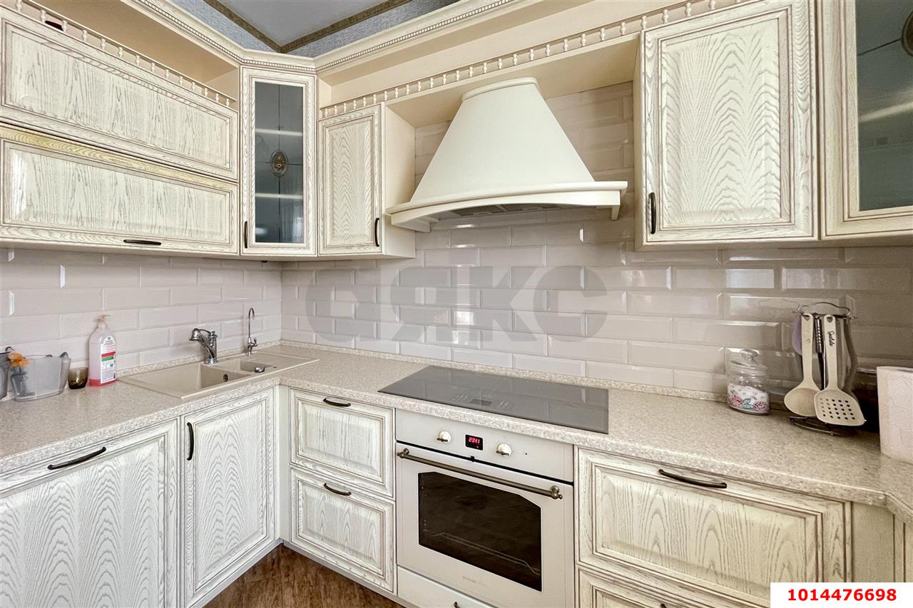 Фото №1: Дом 155 м² + 4 сот. - Краснодар, Прикубанский внутригородской округ, мкр. Плодородный-2, ул. Юрьевская, 14