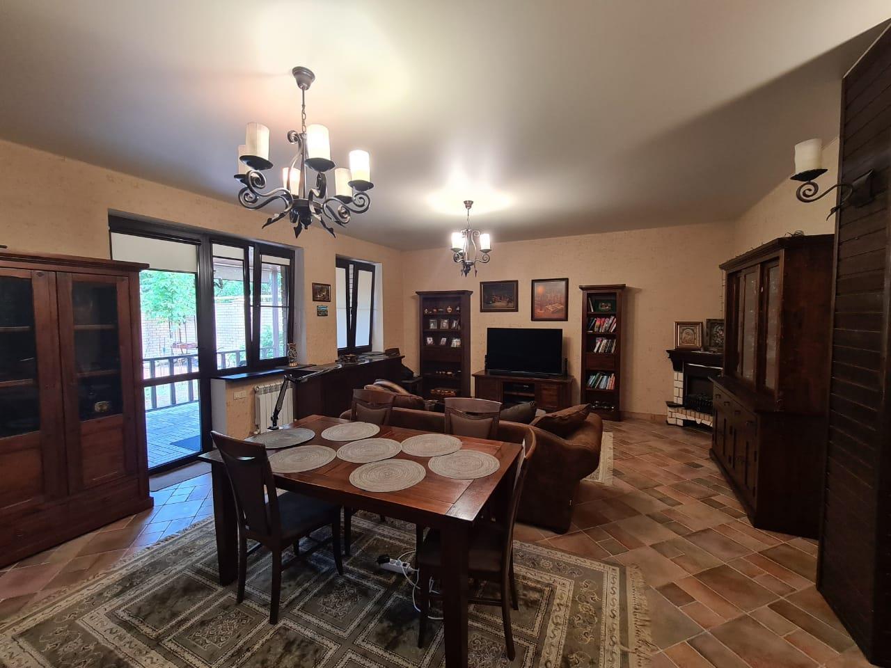 Фото №1: Дом 112 м² + 1.8 сот. - Ленина, мкр. Карасунский внутригородской округ, ул. Буковая, 18