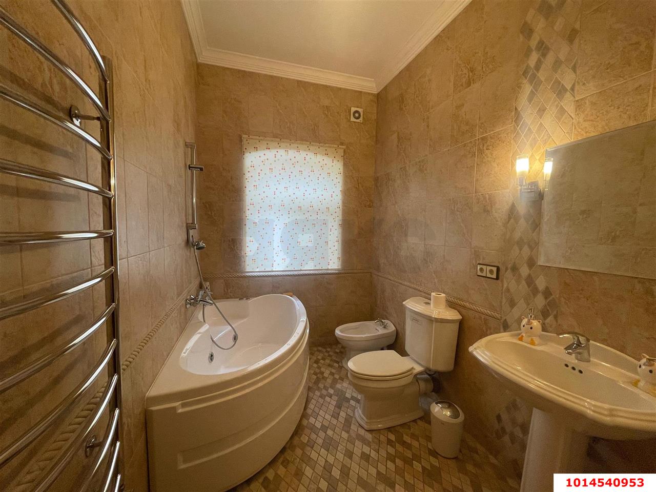 Фото №9: Дом 402 м² + 10.3 сот. - Краснодар, Прикубанский внутригородской округ, мкр. Немецкая Деревня, ул. Гамбургская, 19