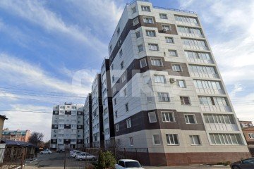 Фото №1: 3-комнатная квартира 92 м² - Армавир, мкр. Электротехнический, ул. Матвеева, 40