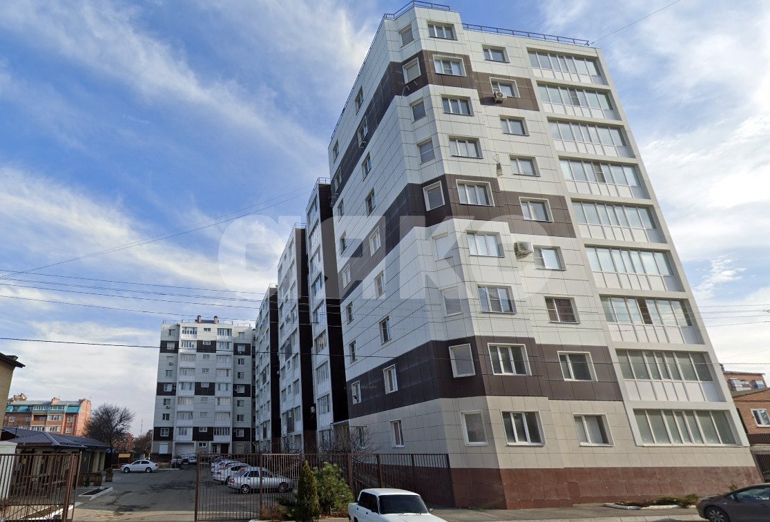 Фото №1: 3-комнатная квартира 92 м² - Армавир, Электротехнический, ул. Матвеева, 40