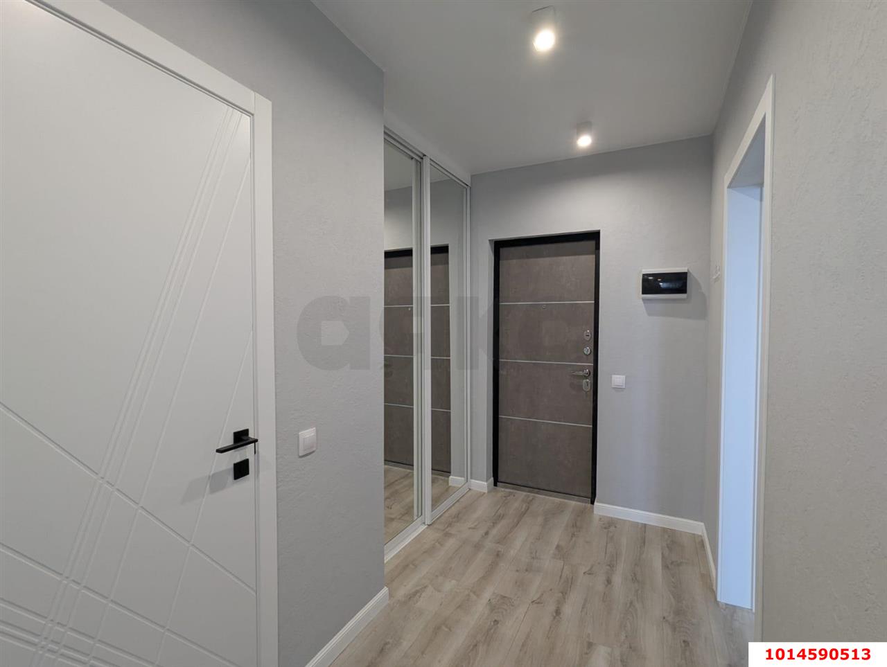 Фото №7: 1-комнатная квартира 45 м² - Краснодар, Карасунский внутригородской округ, Центральный внутригородской округ, Черёмушки, мкр. жилой комплекс Дом у Озера, ул. Селезнёва, 104/1