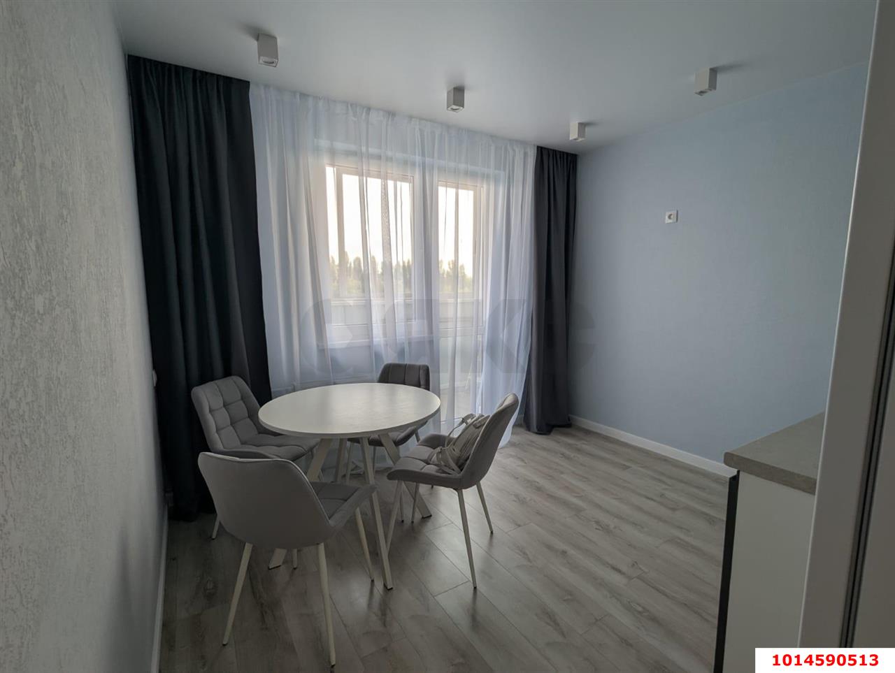 Фото №1: 1-комнатная квартира 45 м² - Краснодар, жилой комплекс Дом у Озера, ул. Селезнёва, 104/1