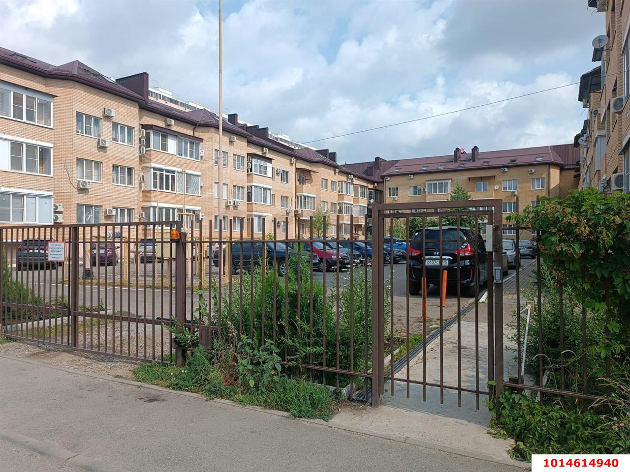 Фото №1: 4-комнатная квартира 143 м² - Краснодар, Прикубанский внутригородской округ, ул. Ивана Рослого, 18к1
