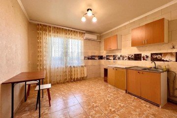 Фото №1: 3-комнатная квартира 81 м² - Краснодар, мкр. жилой комплекс Дом у реки, ул. Кружевная, 10