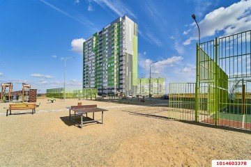 Фото №1: 1-комнатная квартира 38 м² - Краснодар, мкр. жилой комплекс Квартал № 6, ул. Генерал-лейтенанта Александра Сапрунова, 17