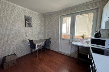 Фото №2: 1-комнатная квартира 38 м² - Краснодар, мкр. Микрохирургии глаза, ул. Академика Лукьяненко, 101