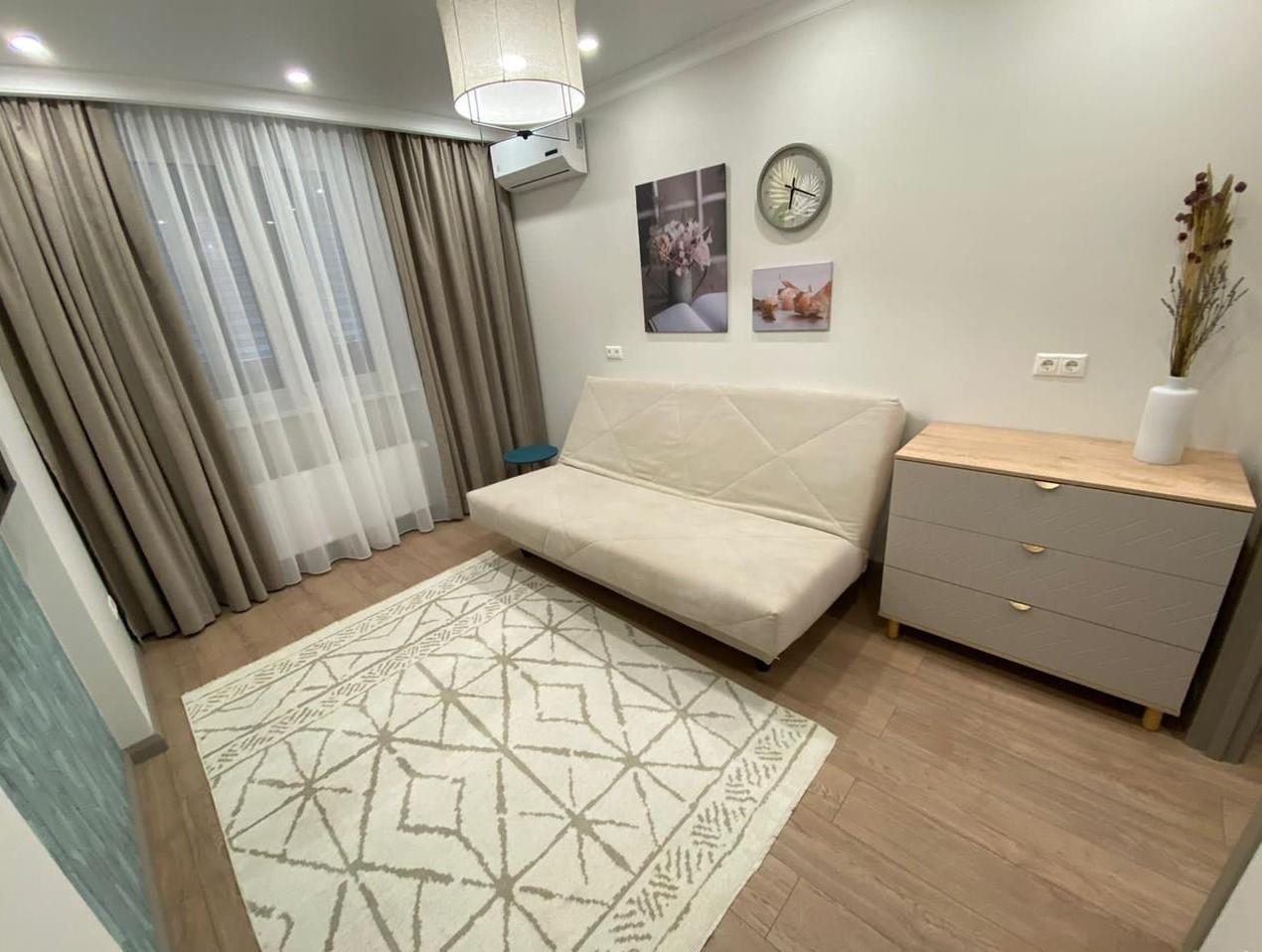 Фото №4: 1-комнатная квартира 46 м² - Краснодар, Завод Радиоизмерительных Приборов, жилой комплекс Времена Года 3, Прикубанский внутригородской округ, мкр. имени Петра Метальникова, ул. Цезаря Куникова, 24к3