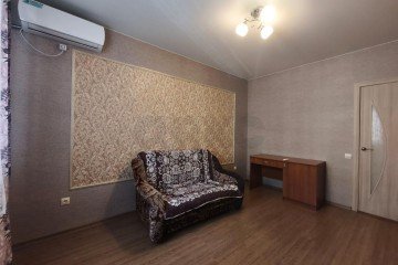 Фото №1: 1-комнатная квартира 35 м² - Южный, ул. Войсковая, 8/1