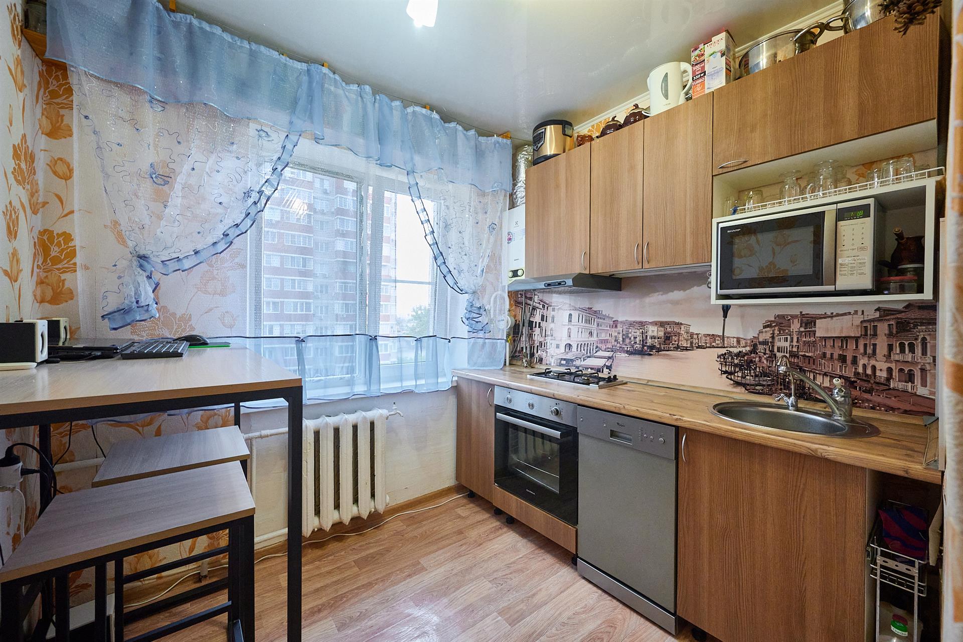 Фото №1: 3-комнатная квартира 62 м² - Краснодар, Западный внутригородской округ, мкр. Кожзавод, ул. Брюсова, 18