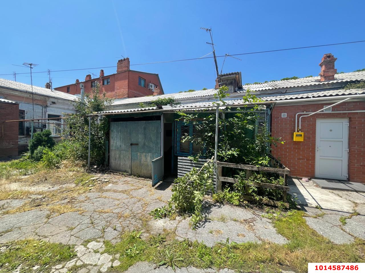 Фото №1: Часть дома 28 м² + 1 сот. - Краснодар, Центральный, ул. Гоголя, 53