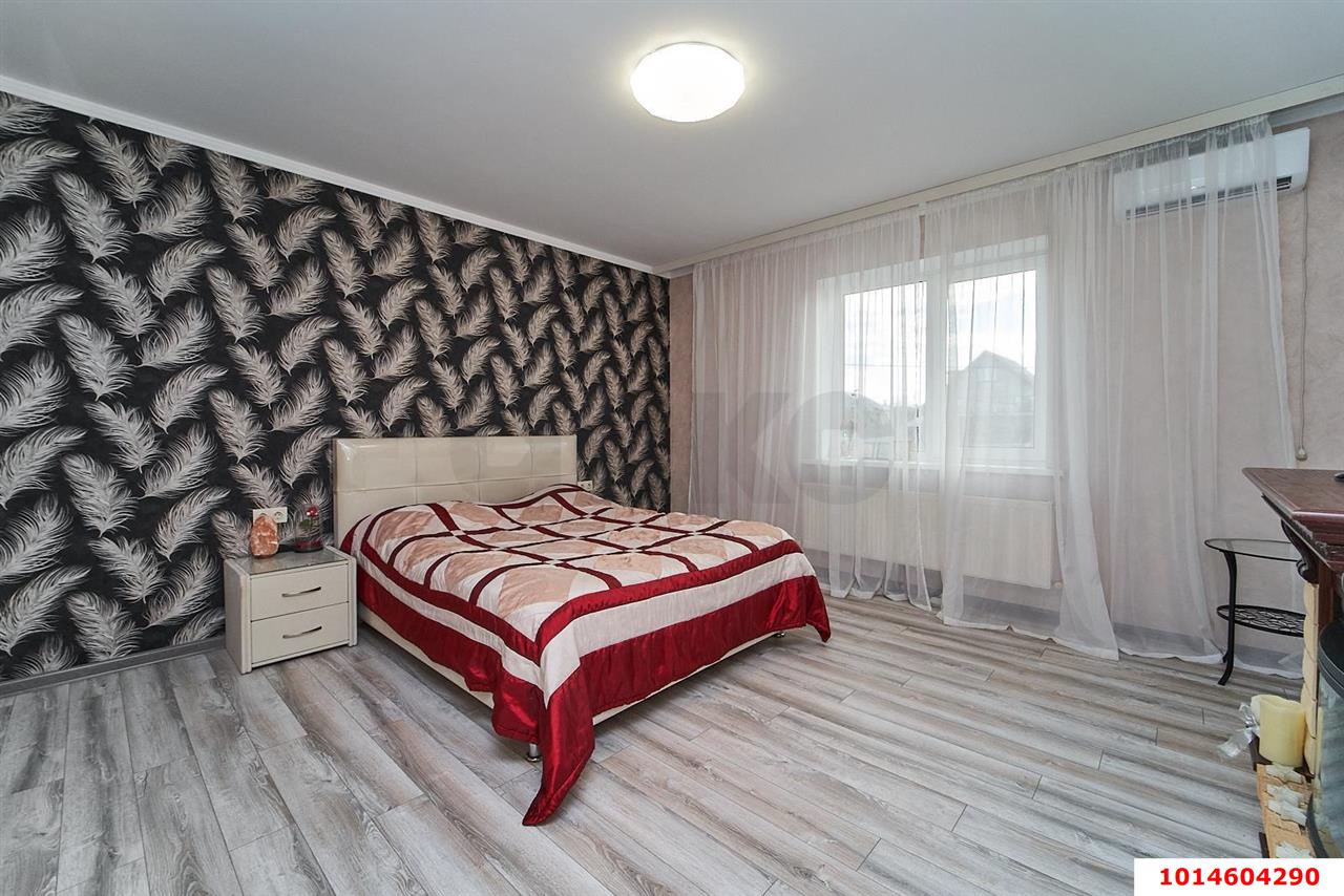 Фото №8: Дом 230 м² + 3 сот. - Краснодар, Прикубанский внутригородской округ, Микрохирургии глаза, мкр. СНТ № 1, ул. Персиковая, 511