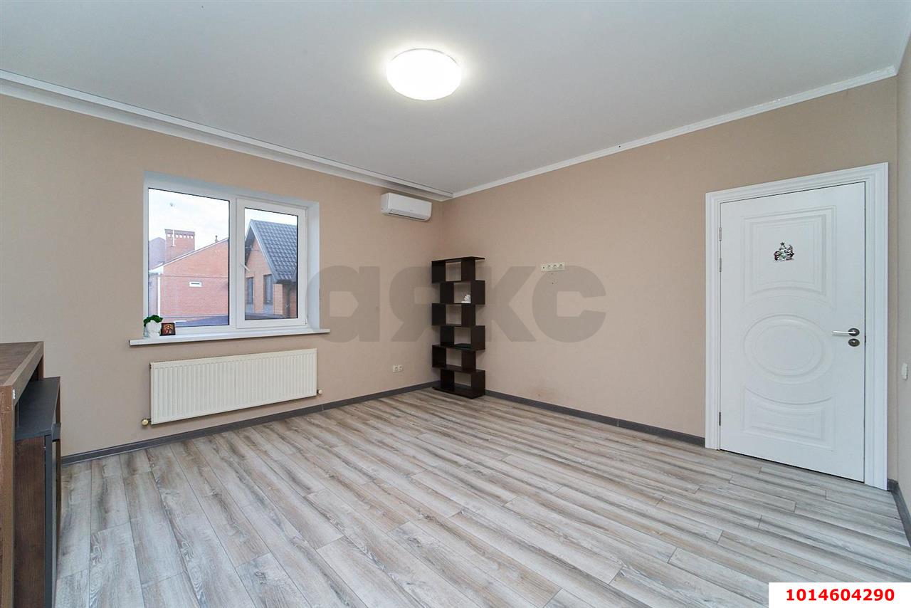 Фото №7: Дом 230 м² + 3 сот. - Краснодар, Прикубанский внутригородской округ, Микрохирургии глаза, мкр. СНТ № 1, ул. Персиковая, 511