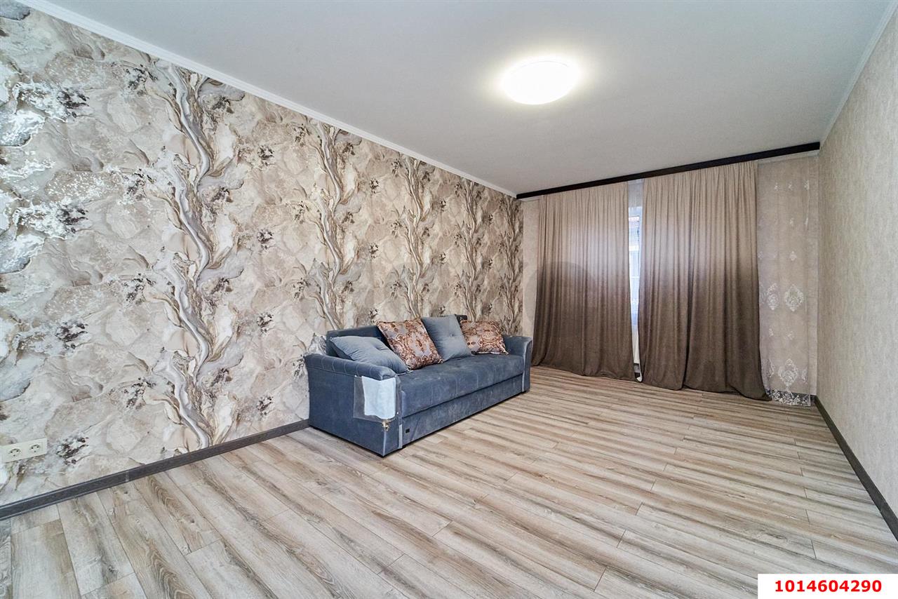 Фото №9: Дом 230 м² + 3 сот. - Краснодар, Прикубанский внутригородской округ, Микрохирургии глаза, мкр. СНТ № 1, ул. Персиковая, 511