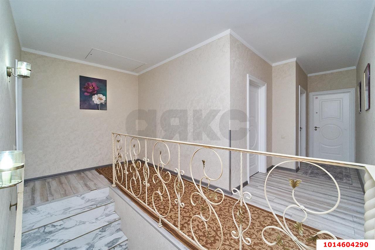 Фото №12: Дом 230 м² + 3 сот. - Краснодар, Прикубанский внутригородской округ, Микрохирургии глаза, мкр. СНТ № 1, ул. Персиковая, 511