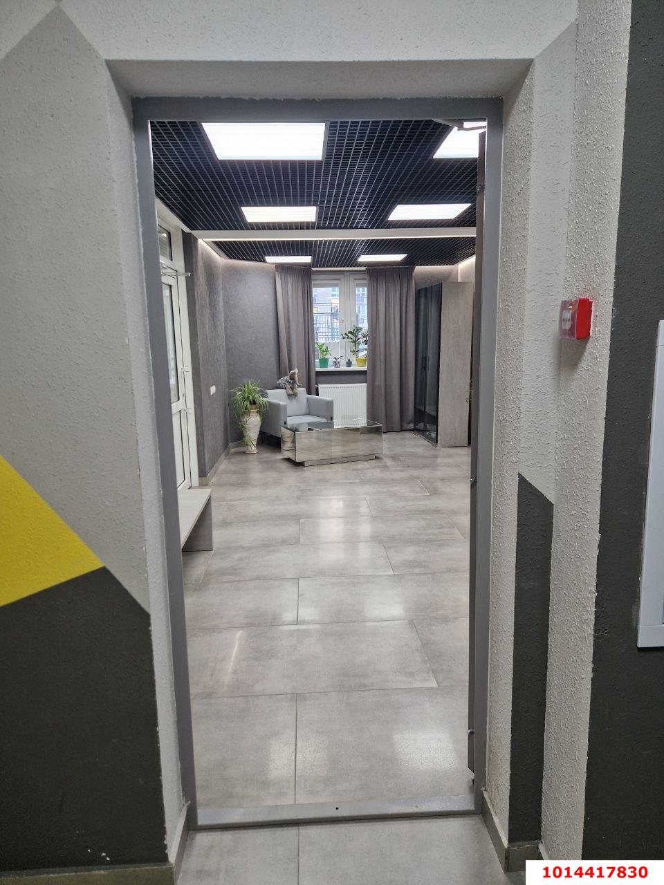 Фото №9: Торговое помещение 44 м² - Краснодар, жилой комплекс Сказка Град, ул. имени В.Н. Мачуги, 166Ак2