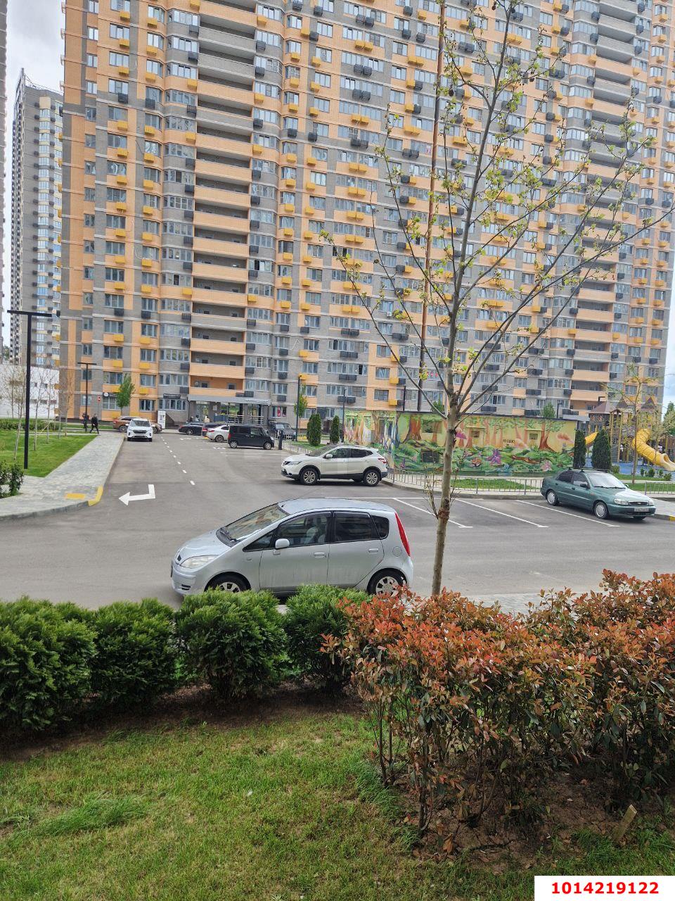 Фото №12: Торговое помещение 44 м² - Краснодар, жилой комплекс Сказка Град, ул. имени В.Н. Мачуги, 166Ак1