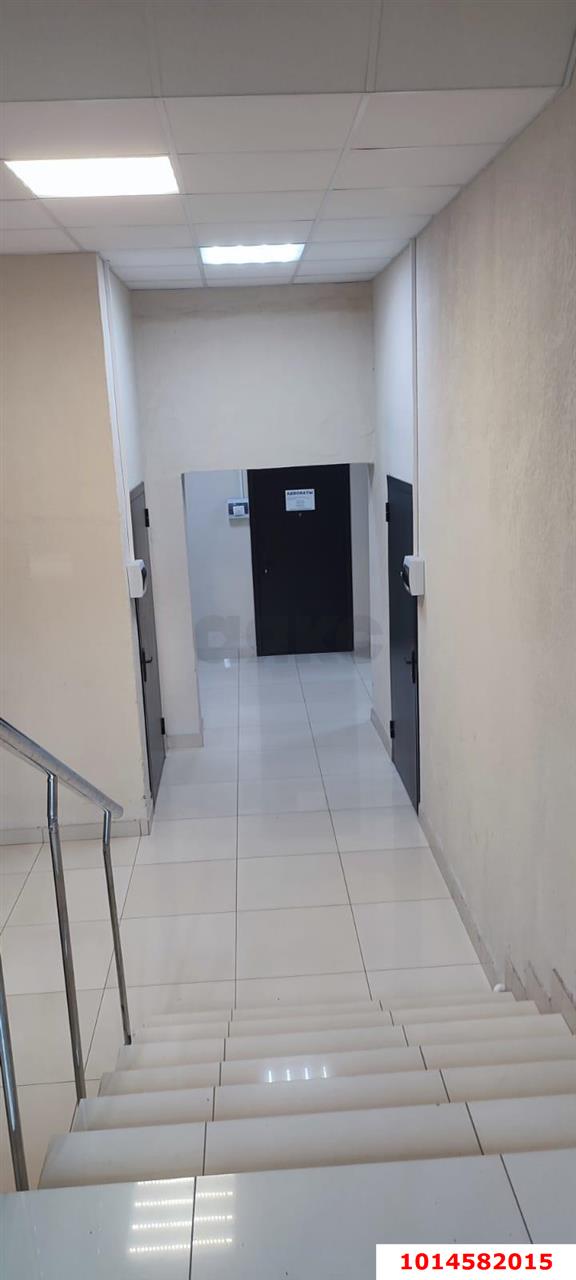 Фото №2: Коммерция 10 м² - Краснодар, Прикубанский внутригородской округ, Завод Радиоизмерительных Приборов, мкр. Музыкальный, ул. Московская, 140В